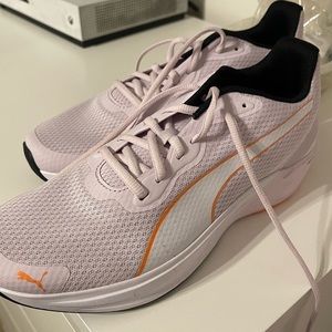 Women’s Puma sneakers size 11